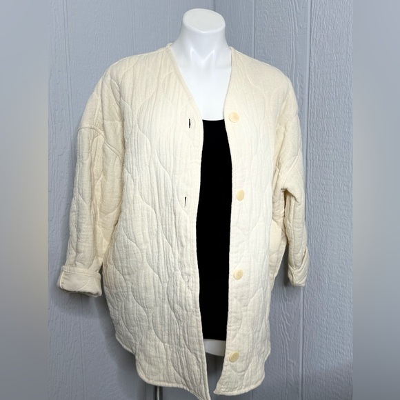 Zara Jackets & Blazers - Zara Cream Quilted Jacket